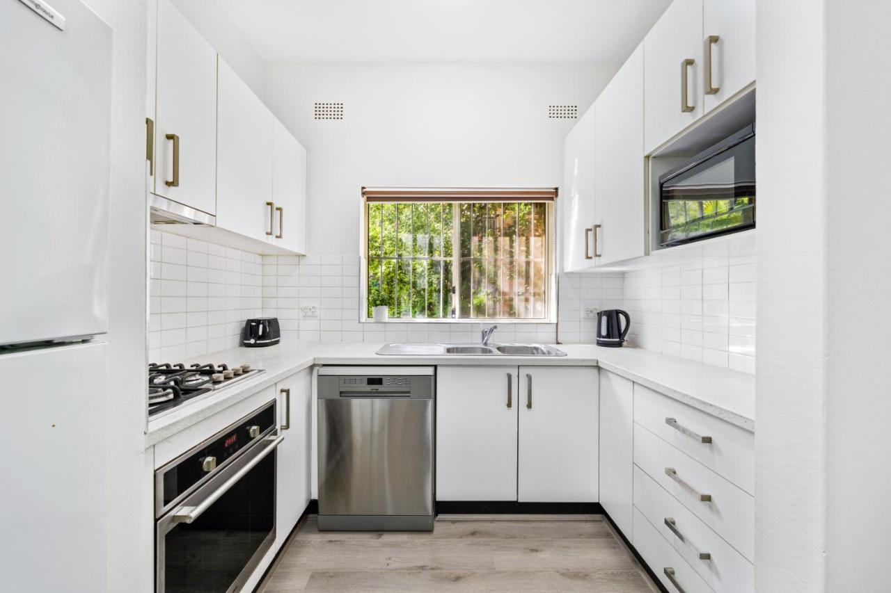 Burwood New 2 Bedroom 2 Bathroom Apartment Sydney Eksteriør bilde